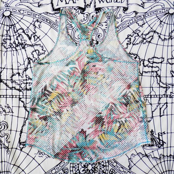 Prana || Tilko Breezie Workout Tank in Dragonfly Paradise - Picture 6 of 6